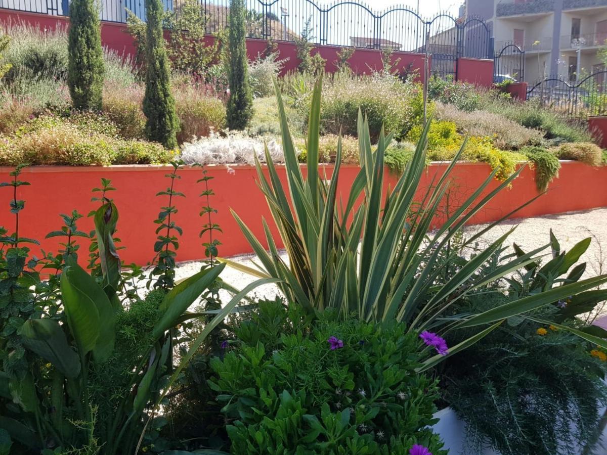 Lilium In B&B Gela Zewnętrze zdjęcie